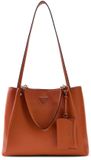 GUESS Lorella Girlfriend Tote Schoudertas Ginger Oranje