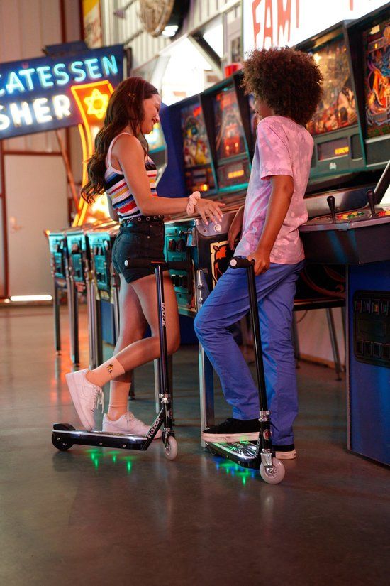 Razor Elektrische Scooter Tekno - Vanaf 8 Jaar - Zwart/Blauw/Groen