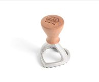 Marcato Ravioli en koekjessnijder, Ravioli Maker, koekjessnijder, massief hout en gegoten aluminium, Made in Italy, 50 mm hartvormige snijder