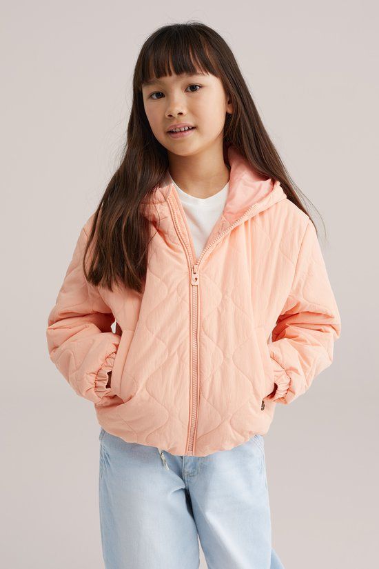 WE Fashion Meisjes gewatteerde jas met capuchon en bloemdetail - Oranje - Maat 122/128