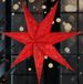 BRUBAKER 60 cm Kerstster voor Binnen - LED Adventsster Ophangen - Lichtster om op te Hangen voor Raamdecoratie en Kerstdecoratie - Verlichtbaar met Kerstbatterij - 3D Papieren Sterdecoratie - Rood