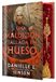 Una Editorial Hidra Una maldición tallada en hueso Paperback