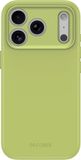 DECODED Soft-Touch Siliconen Hoesje - Geschikt voor iPhone 18 Pro / 17 Pro - Geschikt voor MagSafe - Metalen Camerabescherming - Antibacterieel - Groen