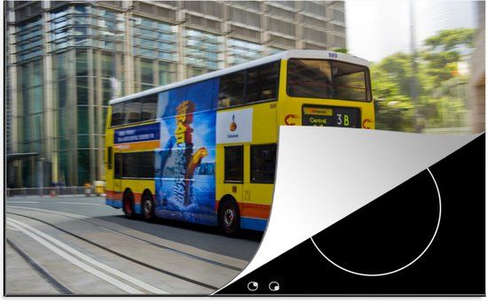 KitchenYeah® Inductie beschermer 77x51 cm - Een kleurrijke bus in Hong Kong - Inductie kookplaat accessoire