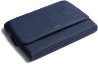 Bellroy Caddy Sleeve MacBook Pro/Air 15/16 - Blauw
