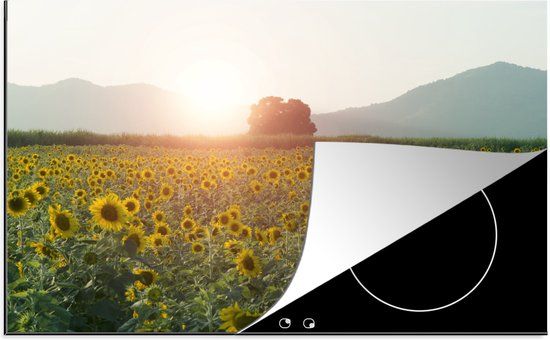 KitchenYeah® Inductie beschermer 77x51 cm - Zonnebloemenveld met een zonsopkomst - Inductiebeschermer