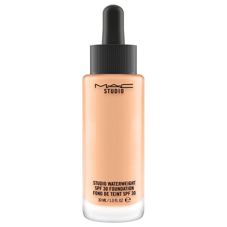 MAC NC40 Studio Waterweight SPF30 Foundation 30 ml