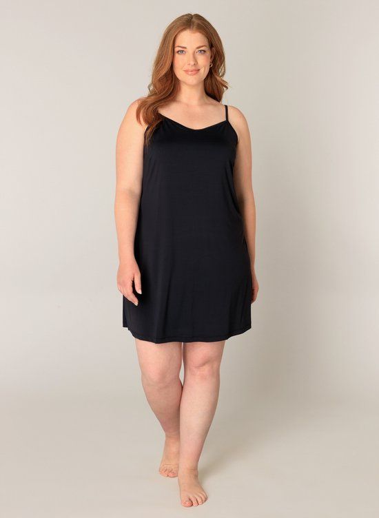 BASE LEVEL CURVY Yanira Jurk - Black