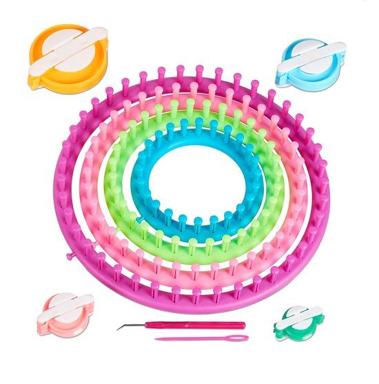 Merkloos Relaxdays Breiset voor mutsen en kleding - set van 4 - kunststof - inclusief pompommakers