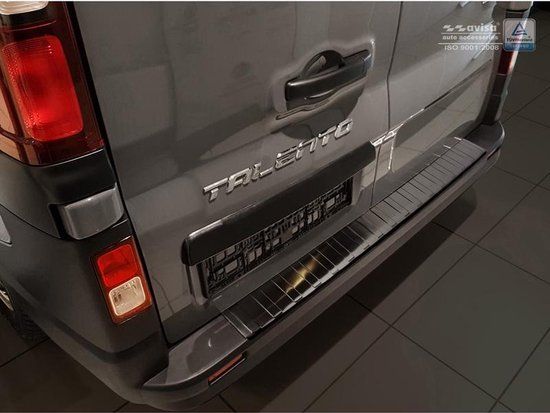 Zwart Avisa Zwart RVS Achterbumperprotector passend voor Opel Vivaro & Renault Trafic 2014- / Fiat Talento 2016- 'Ribs'