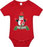 Bellatio Decorations Kerst baby rompertje - rood - pinguin - free hugs - Kerst cadeau 68