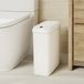EKO Automatische badkamer prullenbak met deksel, 2,6 gallon slanke touchless badkamer vuilnisbak, waterdichte bewegingssensor vuilnisbak voor badkamer, kantoor, keuken, wit