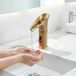 StarTech Wasbakarmatuur - Sensorwaterkraan - Contactloos - Watervaluitloop - Hygiënisch - Vermindert het risico op infecties