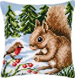 Vervaco Kruissteekkussen kit - Eekhoorn in de sneeuw - 40 x 40 cm