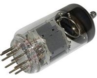 BTB Vertrieb UCC 85 Elektronenbuis Dubbeltriode 100 V 4.5 mA Aantal polen: 9 Fitting: Noval 1 stuk(s)
