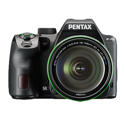 Pentax K-70 + 18-135mm zwart