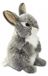Hansa gris lapin peluche, assis, 17 cm