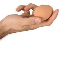 Bouncende bal in de vorm van een ei rode en grijze herten