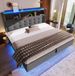 STILVORA Gestoffeerd Bed 180x200 Cm – LED-Verlichting En USB En Type-C-Aansluitingen – Hydraulische Opbergruimte – Grijs – Zonder Matras