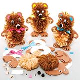 Baker Ross FE362 Teddy Beer Pom Pom Knutsel Set - Pak van 3, Knutselen voor Kinderen Maak Je Eigen Pluizige Pom Vriend.