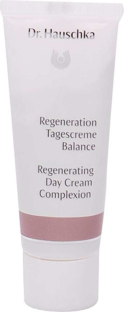 Dr. Hauschka Regenerating Day Cream Complexion - 4020829060982
