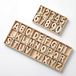 Lettres en bois Chiffres en bois - 180 pièces - Bois - Petites lettres scrabble - A-Z et 0-9