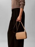 Merkloos Calvin Klein Crossbodytas Vrouwen Polyurethaan Bruin