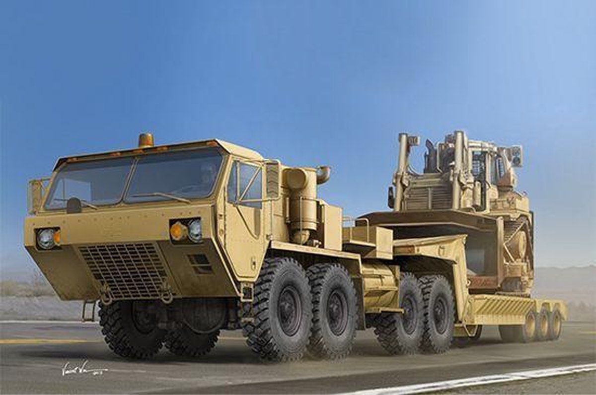 Trumpeter 001055 M983A2 HEMTT Tractor met M870A1 semi-trailer modelbouwset