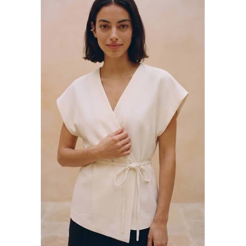 AWARE top met ceintuur - wit