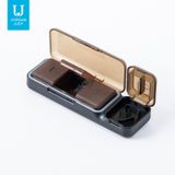 JORDAN&JUDY Petit organiseur de pilules, boîte de rangement portable mini pour pilules quotidiennes avec coupe-comprimés, 1 pièce, marron