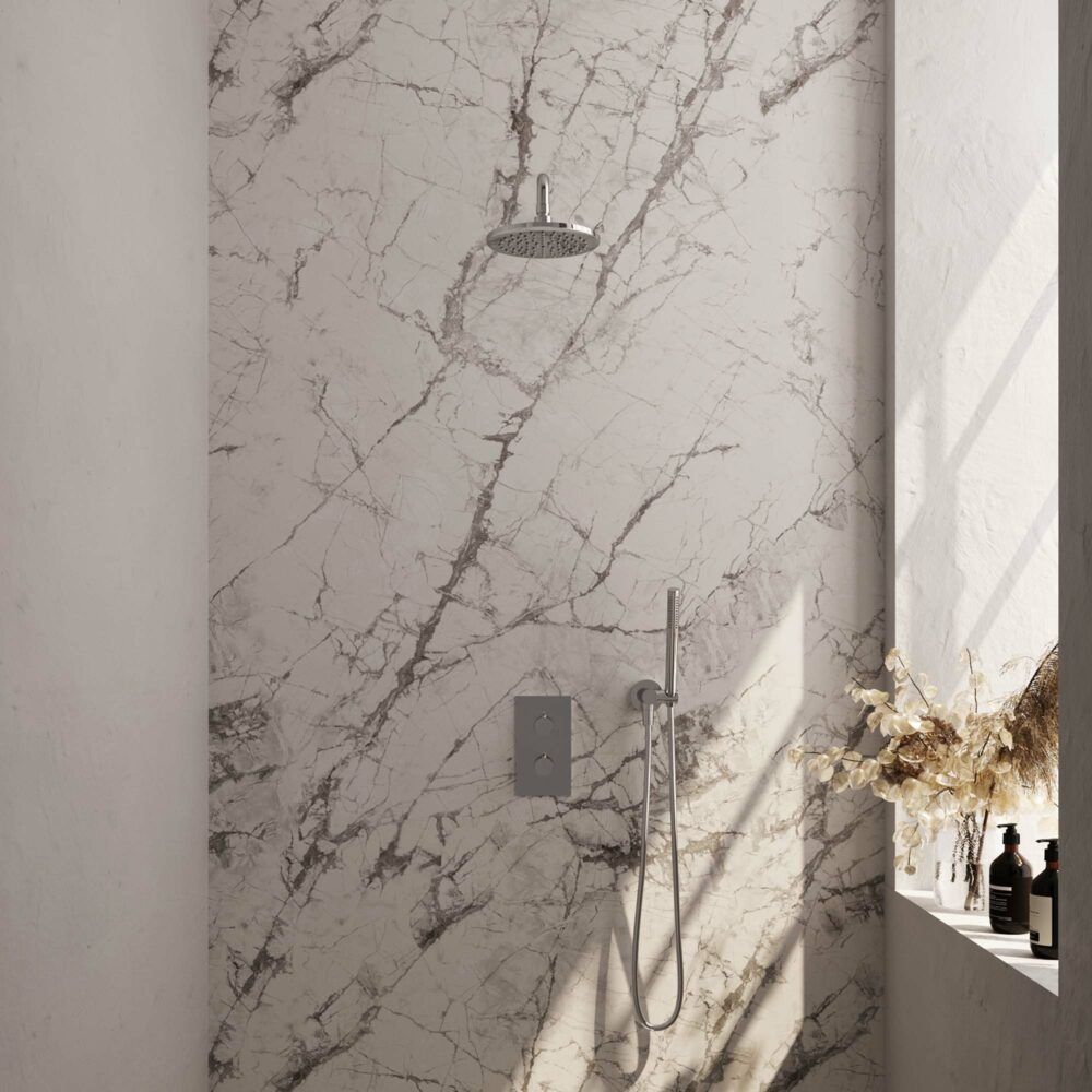 Brauer Chrome Carving thermostatische inbouw regendoucheset met 2-weg omstel 40cm gebogen wandarm met 20cm ronde hoofddouche 1 stand staafhanddouche 150cm gladde doucheslang met aansluitbocht en handdouchehouder Chroom 5-CE-123