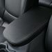 INTGET Armsteunhoes voor middenconsole, leren beschermpad voor Toyota RAV4 accessoires (2019–2025), zwarte console dekselbescherming en elleboogsteun