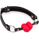 Gag-ball en similicuir avec cœur en silicone