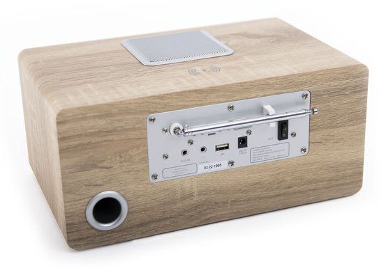 Aurora Persoonlijk Digitaal DAB+/FM Tafelradio met Bluetooth en 36W Vermogen - Zilver/Walnoot