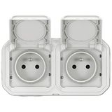 LEGRAND - Waterdicht stopcontact IP55 met Plexo Aarde - stopcontact 2P+T 16A compleet met klep - Voor installatie in opbouw - Horizontale montage - Gemaakt in Frankrijk - Wit