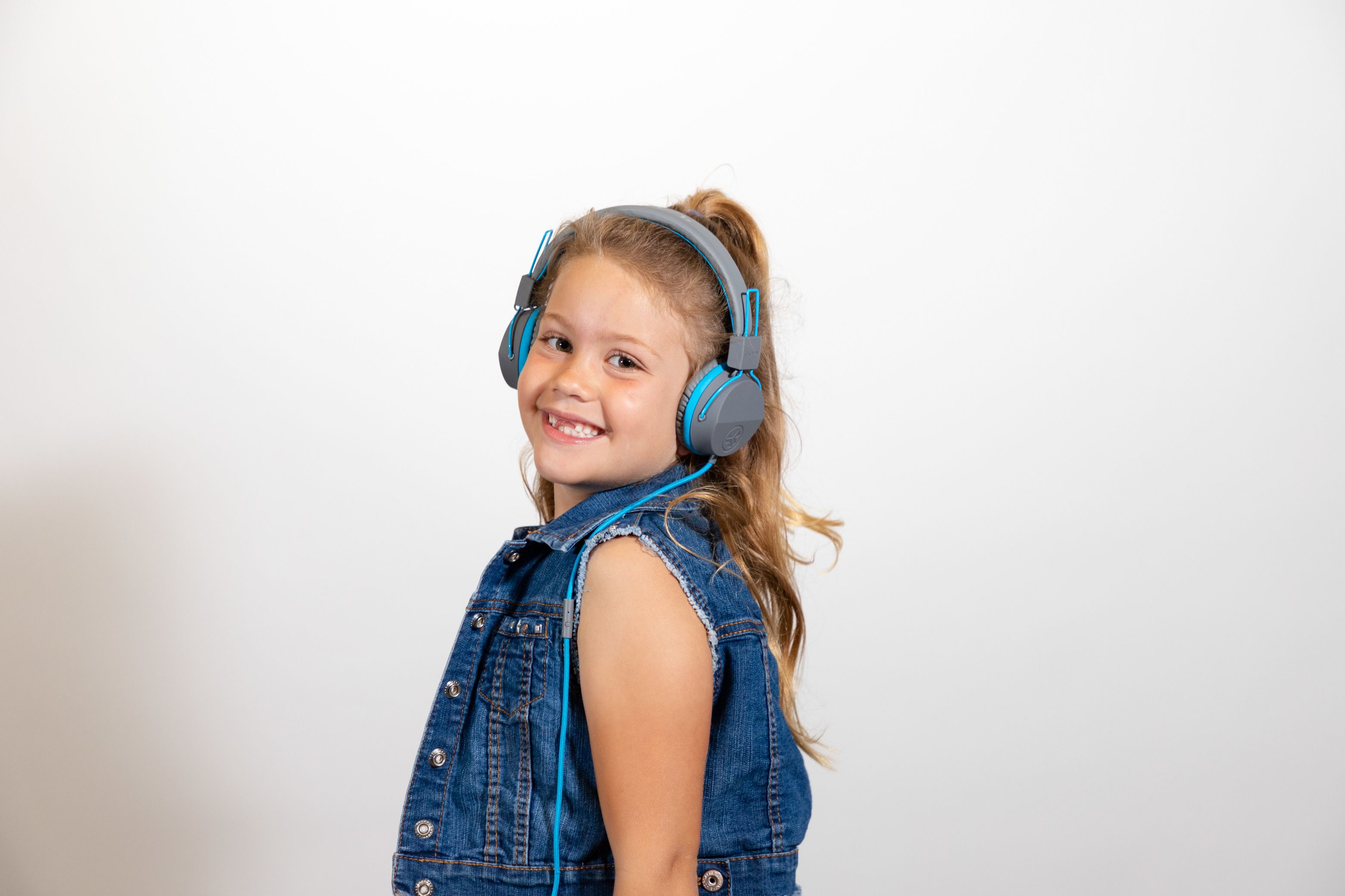 JLab JBuddies Studio Kids On Ear Headphones - Blue/Graphite