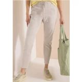 Taille mi-haute jambes slim pantalon dans un aspect délavé