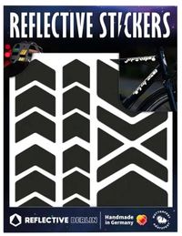 Reflective P2R / Proconcept 2 Roues Reflecterende helmstickers Reflective Berlin zwart/wit chevron