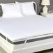 Amazon Basics Matrastopper, comfortschuim, 160 x 200 cm, 6 cm hoogte, topper met wasbare overtrek, wit