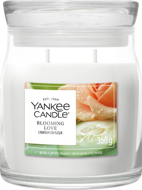 Yankee Candle Blooming Love Medium Jar Geurkaars