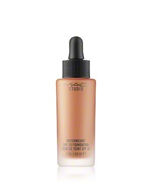 MAC NC50 Studio Waterweight SPF30 Foundation 30 ml