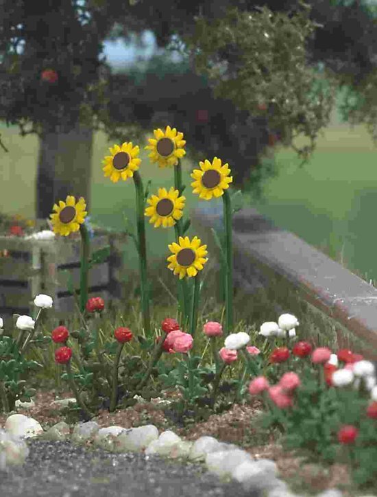 Busch & Müller SONNENBLUMEN en ROSEN H0