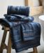 Pip Studio badgoed Jasmin Jacquard dark blue - Washand 16x22 cm