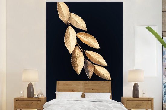 Nr1Wallpaper Behang - Fotobehang Hangende gouden bladeren met de quote - Have a heart of gold - Breedte 195 cm x hoogte 300 cm