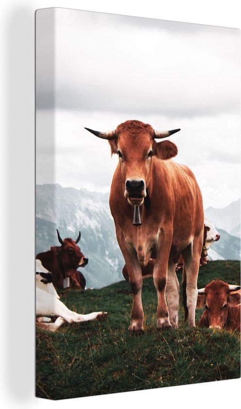OneMillionCanvasses Canvas schilderij 120x180 cm - Koe - Berg - Multicolor - Modern - Wanddecoratie