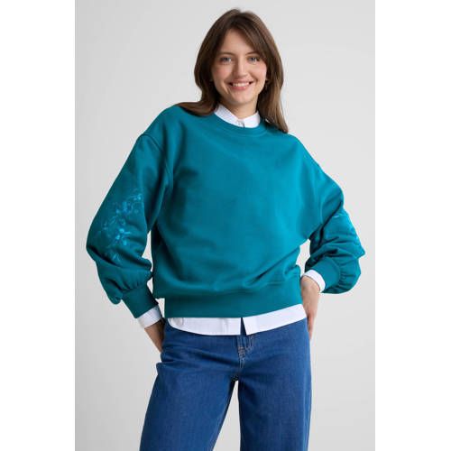 Anytime sweater met borduursel donkercyaan