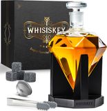 Whisiskey Whiskey Karaf - Diamant- Luxe Whisky Karaf Set - 0,7 L - Decanteer karaf - Whiskey Set - Incl. 4 Whiskey Stones & Schenktuit - Peaky Blinders