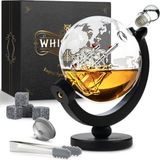 Whisiskey Whiskey Karaf - Wereldbol - Luxe Whisky Karaf Set - 0,9 L - Decanteer karaf - Whiskey Set - Incl. 4 Whiskey Stones - IJstang - Schenktuit