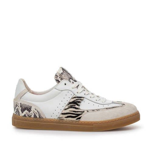 Floris van Bommel Minni 06.00 leren sneakers wit