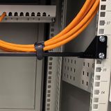 Value 19-inch rack-monteerbare kabelgeleiderail (horizontaal), zwart